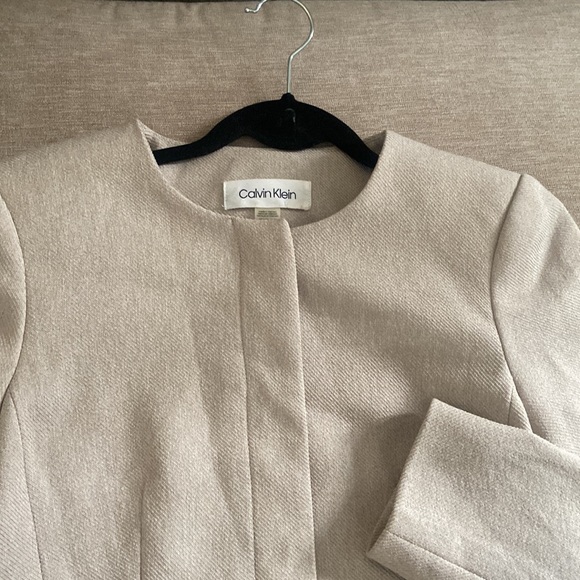 Calvin Klein Blazer (Petite 6) - Picture 3 of 5